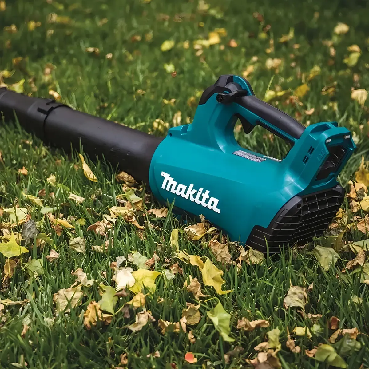 Soplador Inalámbrico Makita DUB184 18V - equipo Sauber